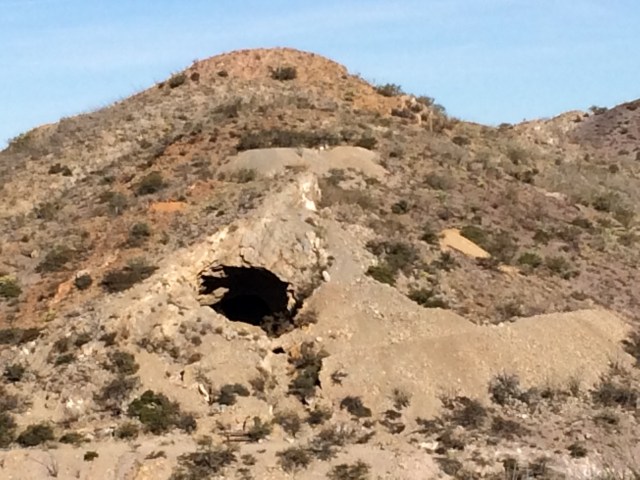 5E49B5BE-42E6-4389-9014-F26D6F32C6E2